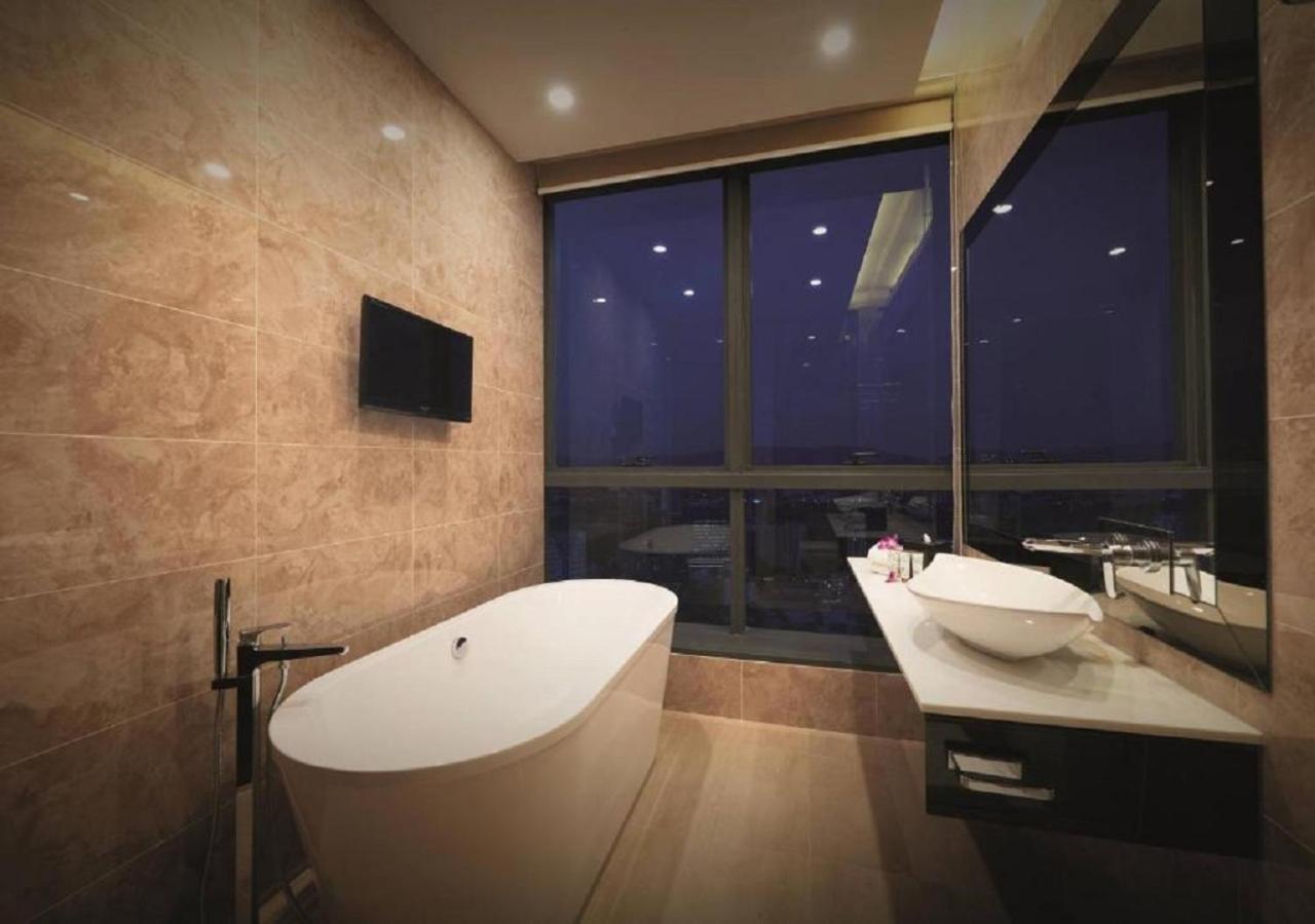 Dorsett Residence Service Suite At Bukit Bintang Kl Kuala Lumpur Exterior photo